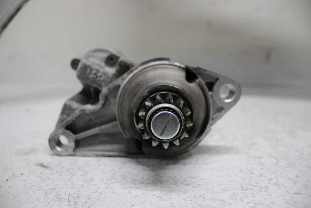 DEMARREUR AUDI/SEAT/SKODA 13 DENTS - Vue 2